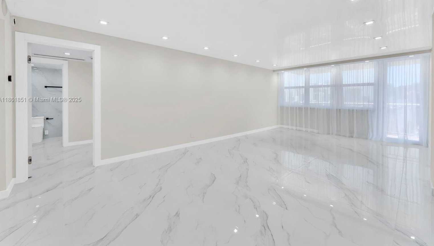 Small Image of 251 174TH ST #1414, Sunny Isles Beach Number 5