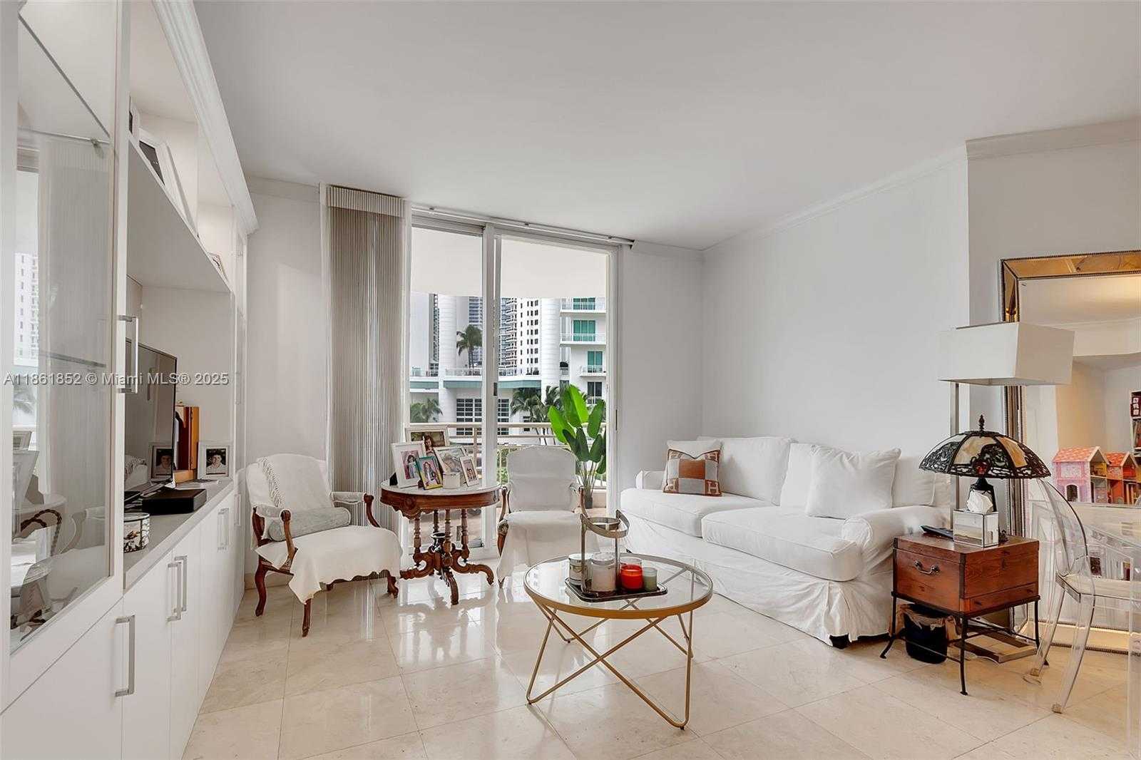 Small Image of 888 BRICKELL KEY DR #500, Miami Number 2