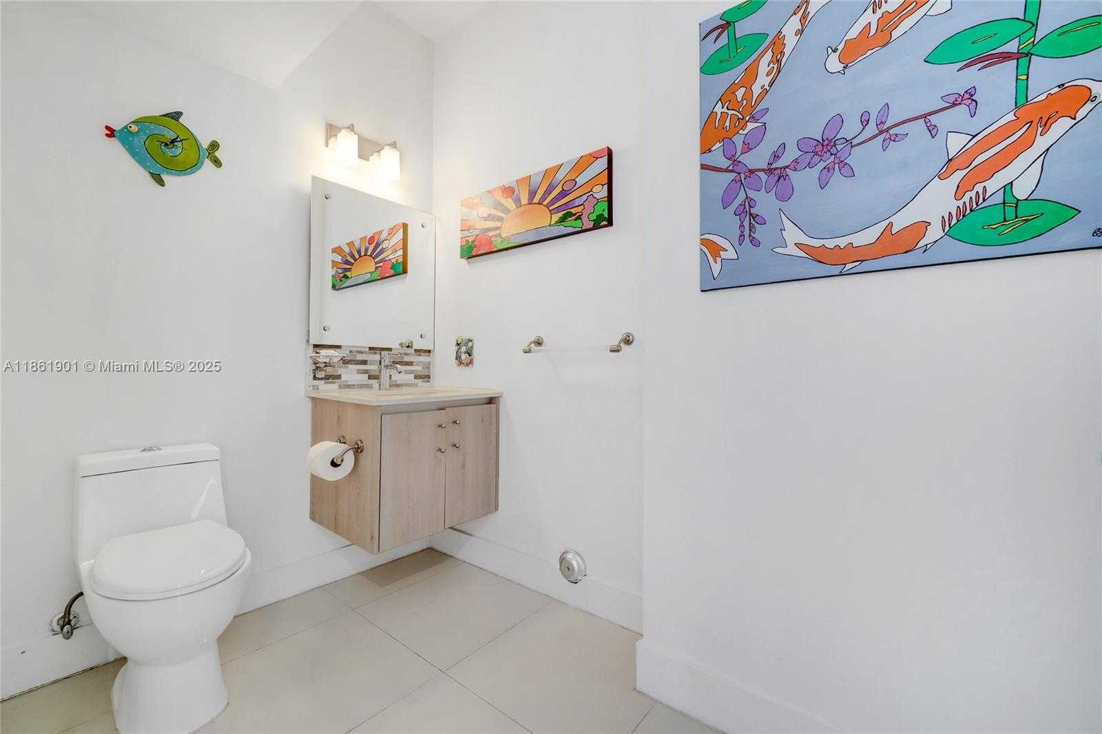Small Image of 2943 SOUTH WEST 23RD ST, Miami Number 14