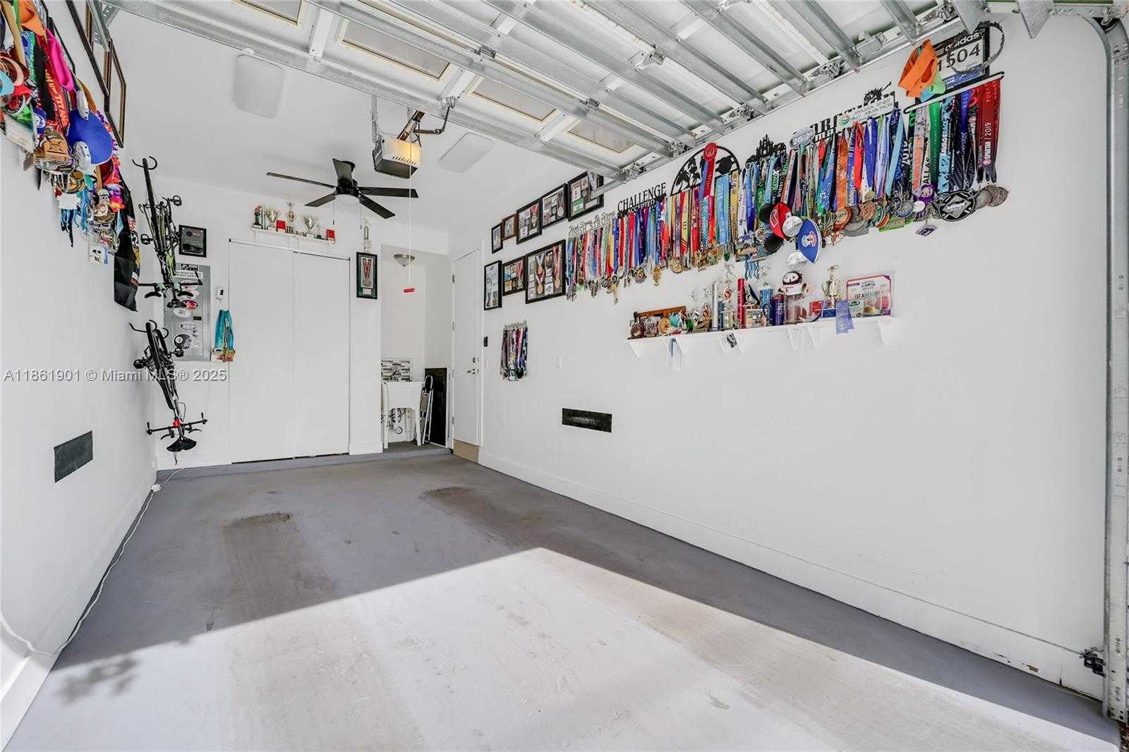 Small Image of 2943 SOUTH WEST 23RD ST, Miami Number 19