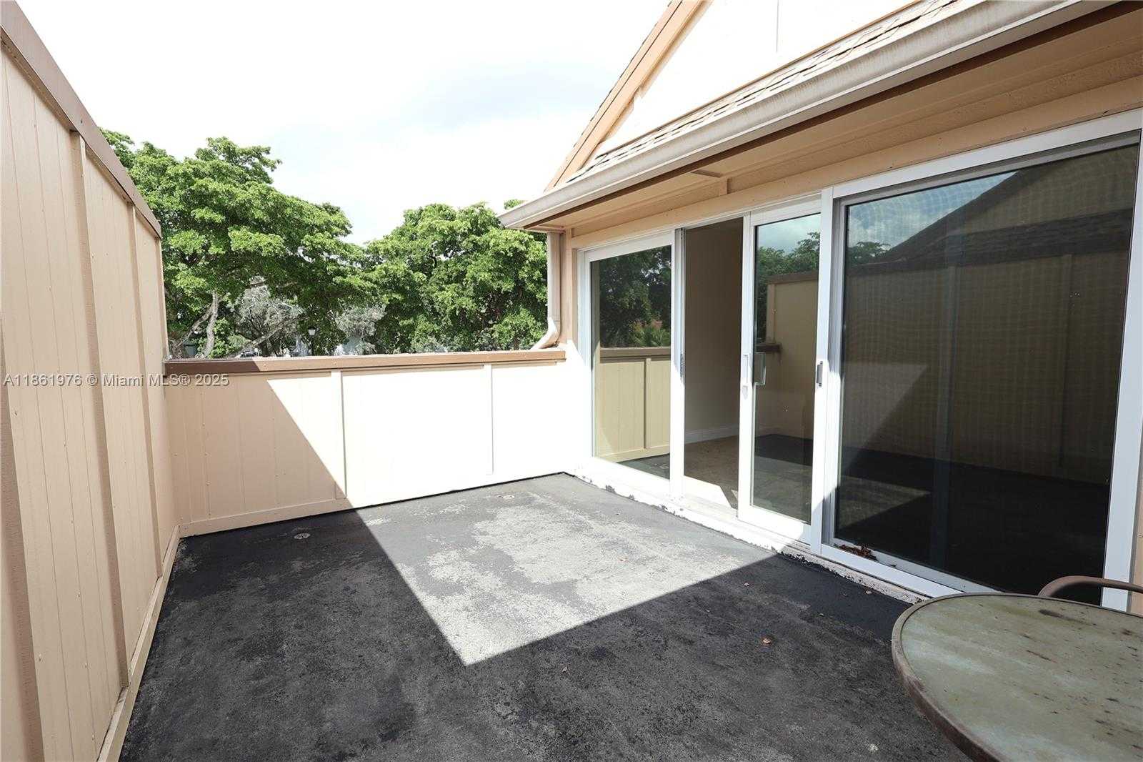 Small Image of 865 NORTH WEST 80TH TER #6, Plantation Number 20