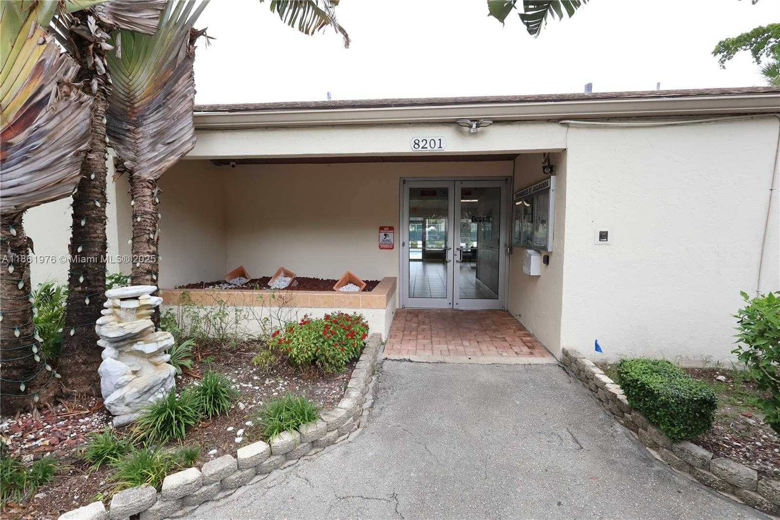 Small Image of 865 NORTH WEST 80TH TER #6, Plantation Number 23