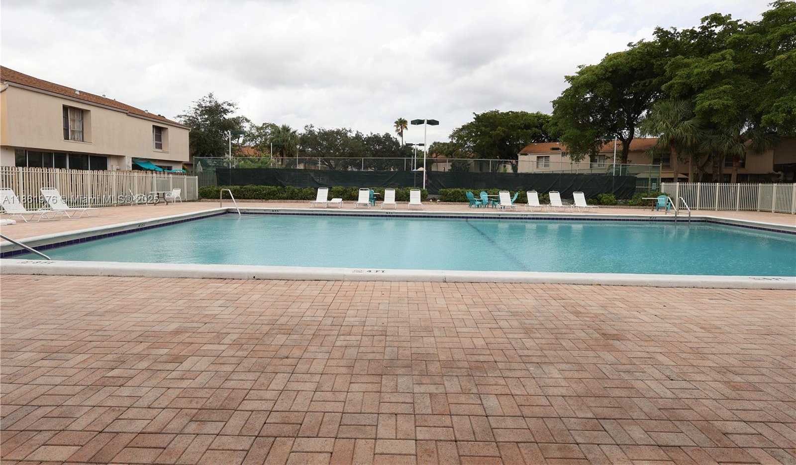 Small Image of 865 NORTH WEST 80TH TER #6, Plantation Number 26