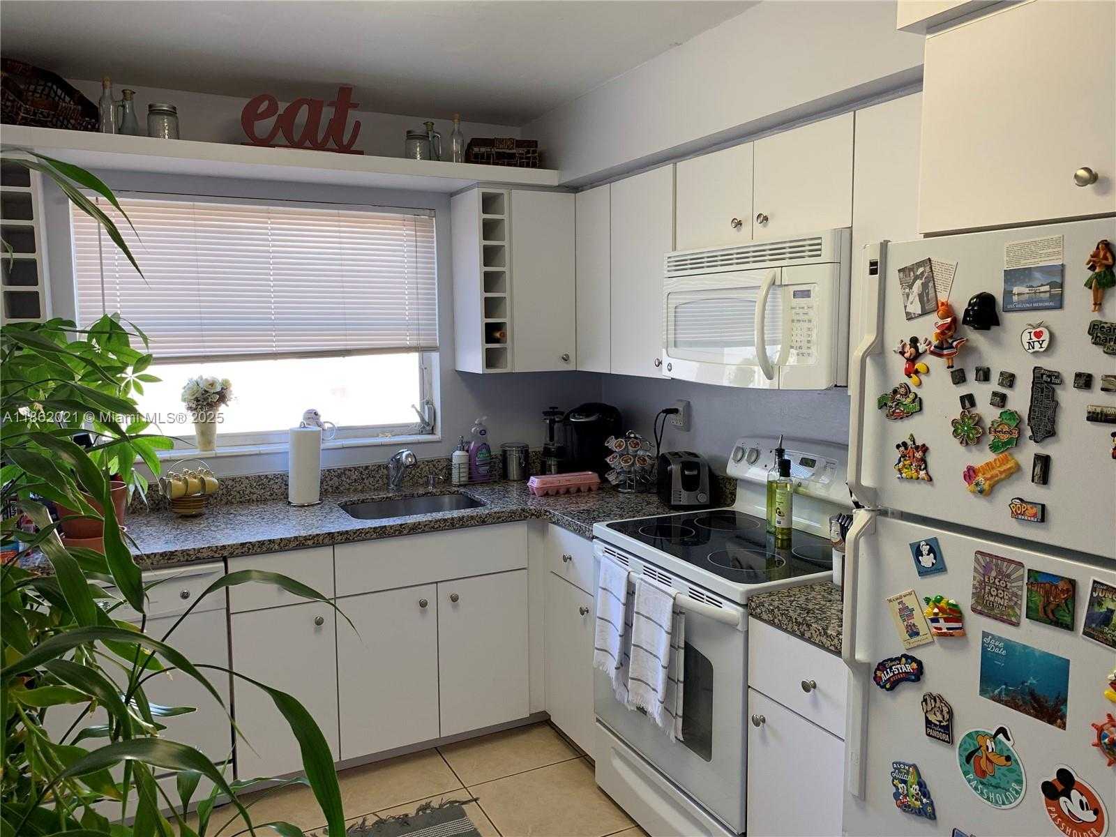 Small Image of 7705 SOUTH WEST 86TH ST #B-309, Miami Number 3