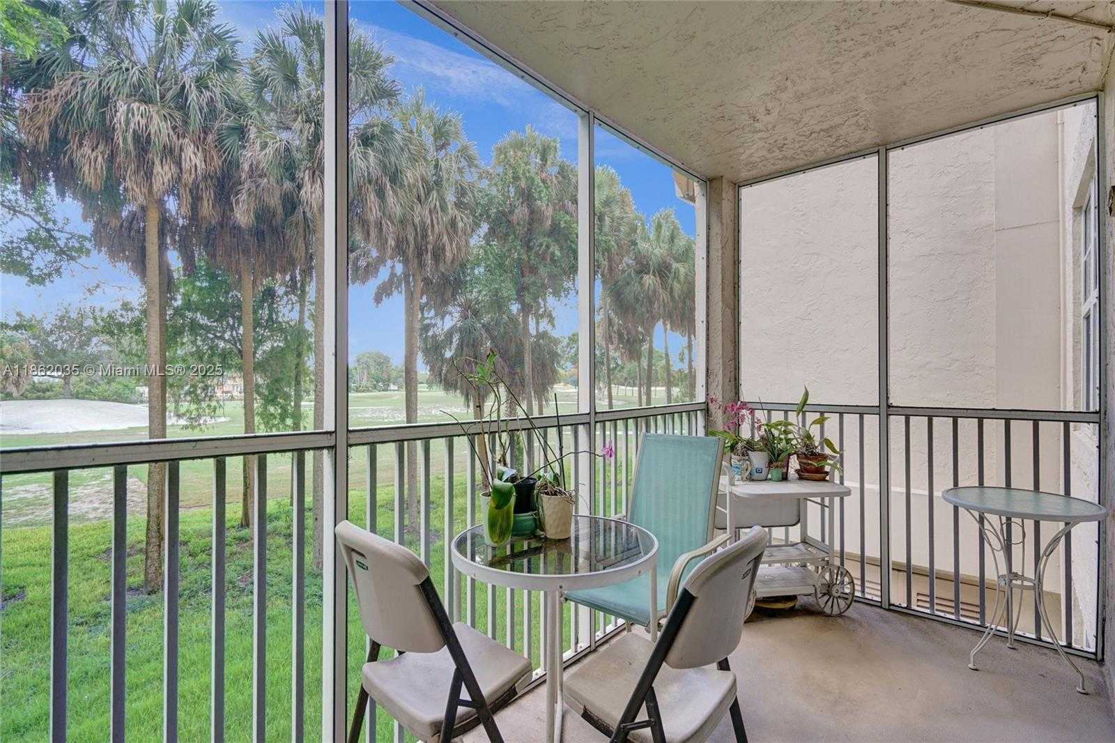 Small Image of 250 JACARANDA DR #206, Plantation Number 2