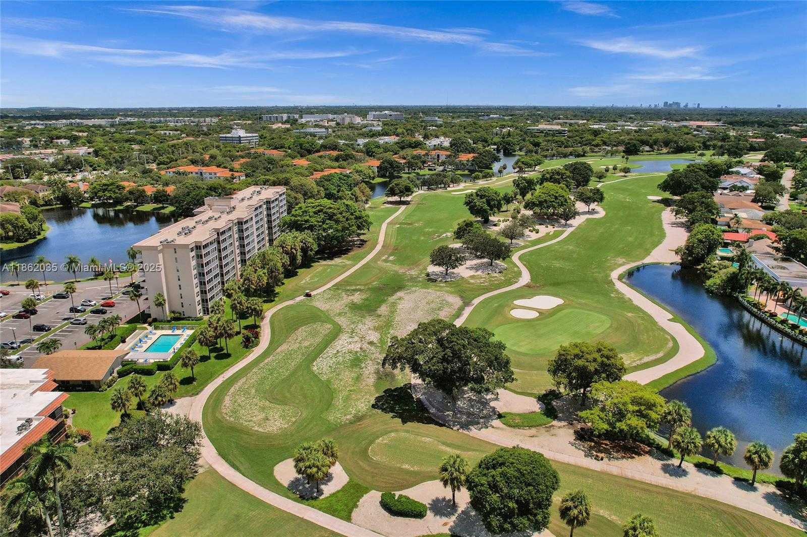 Small Image of 250 JACARANDA DR #206, Plantation Number 36
