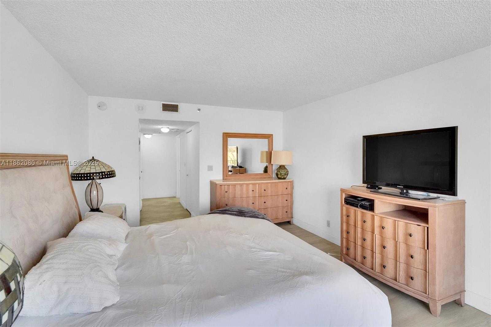 Small Image of 8877 COLLINS AVE #405, Surfside Number 14