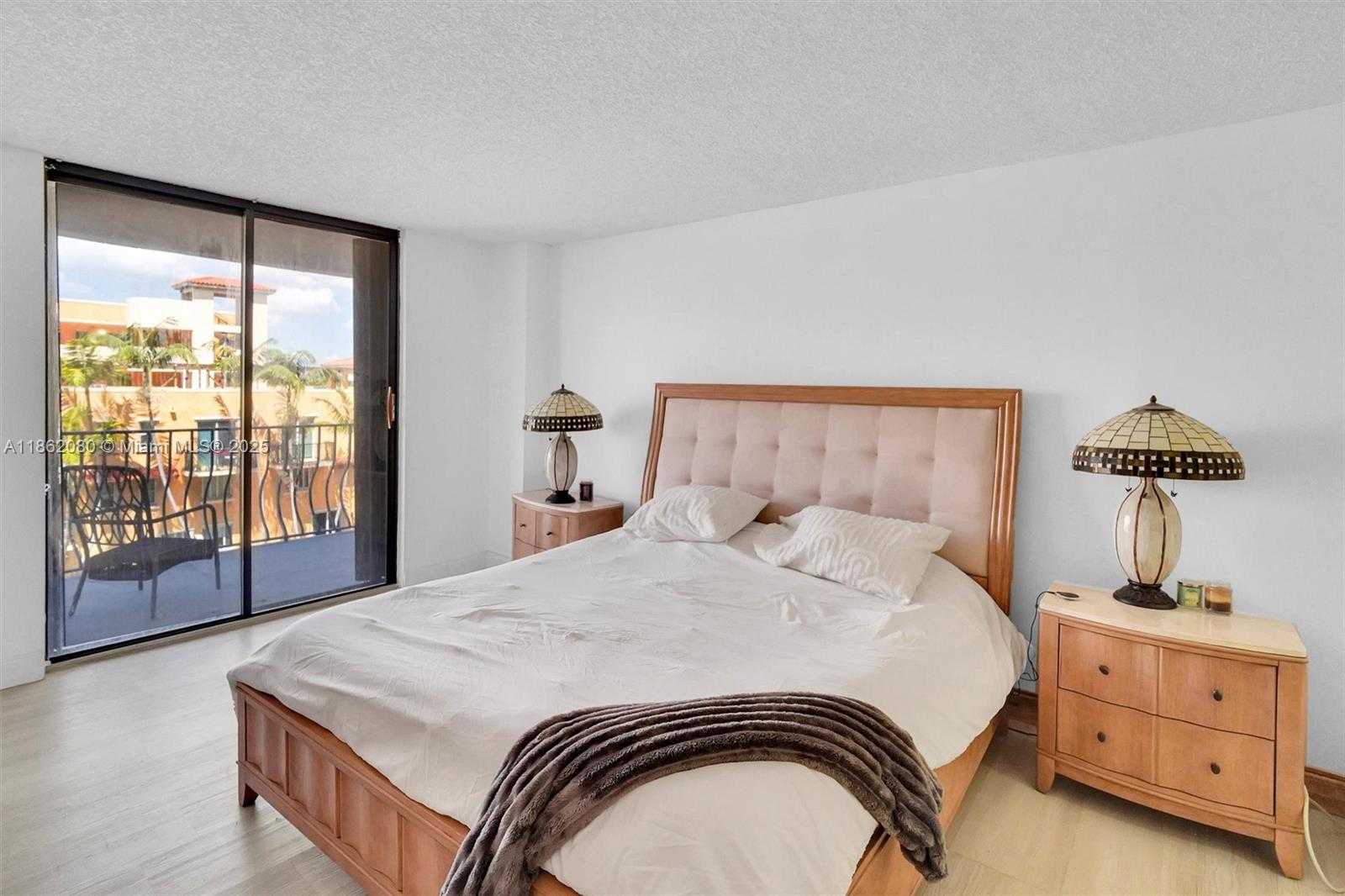 Small Image of 8877 COLLINS AVE #405, Surfside Number 15