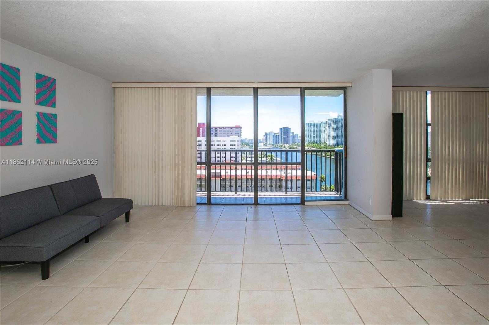 Small Image of 2017 SOUTH OCEAN DR #1008, Hallandale Beach Number 10