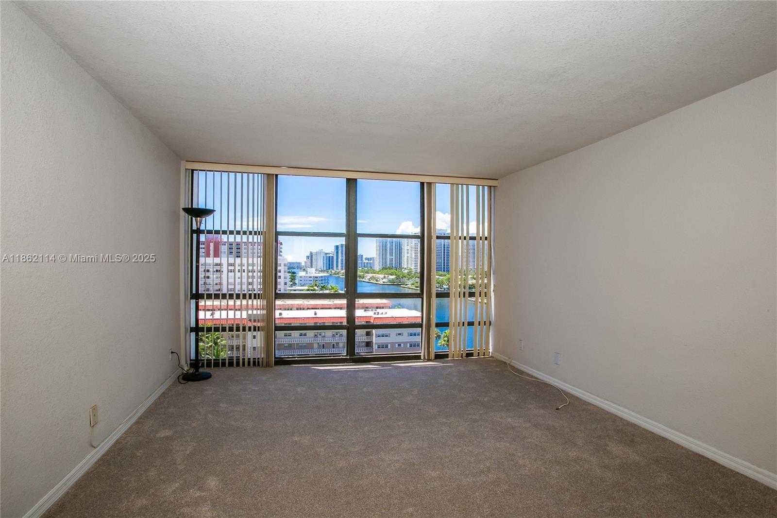 Small Image of 2017 SOUTH OCEAN DR #1008, Hallandale Beach Number 12
