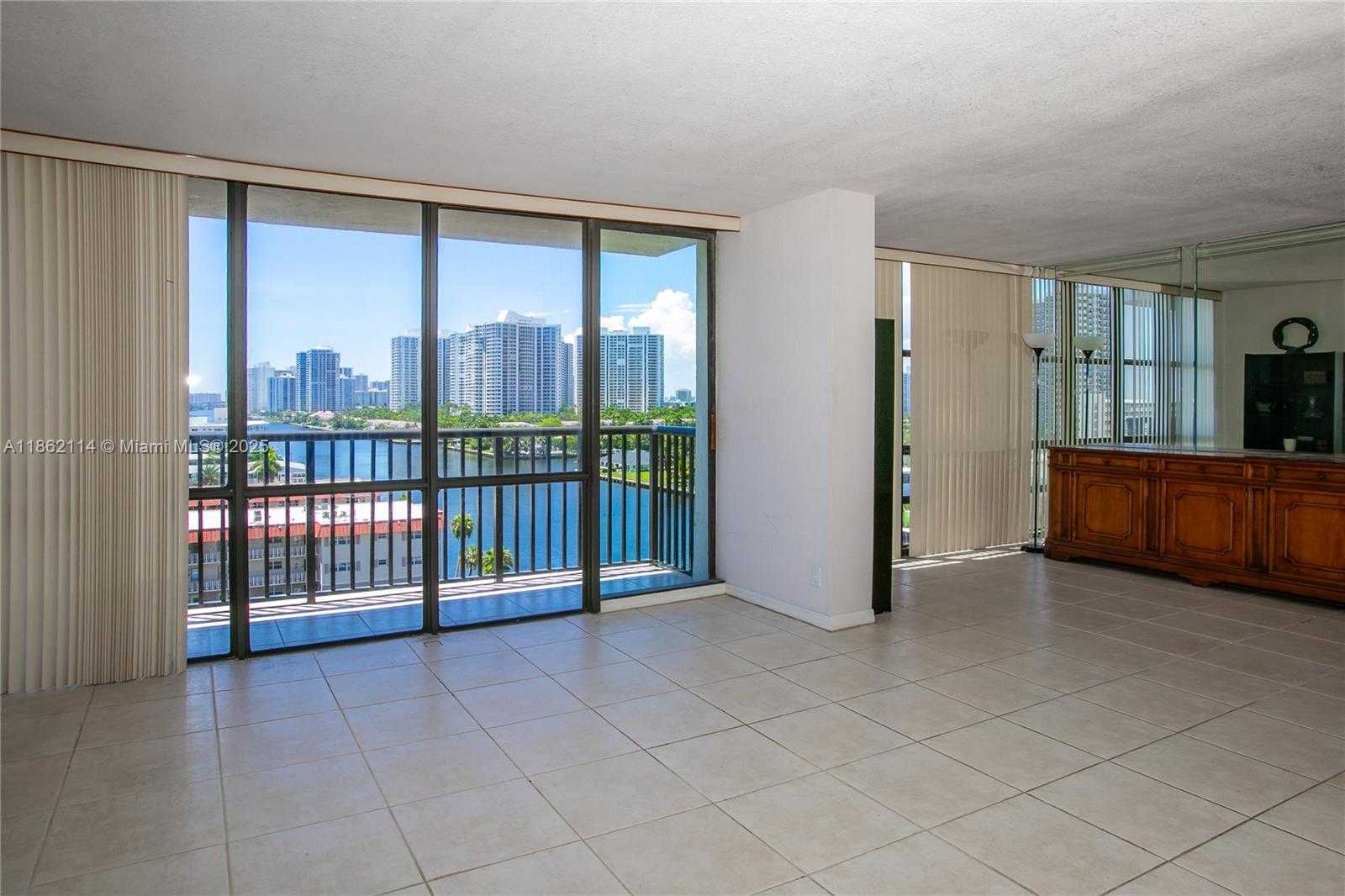 Small Image of 2017 SOUTH OCEAN DR #1008, Hallandale Beach Number 6
