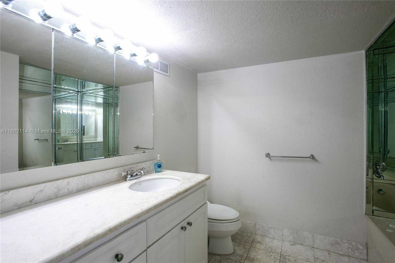 Small Image of 2017 SOUTH OCEAN DR #1008, Hallandale Beach Number 8