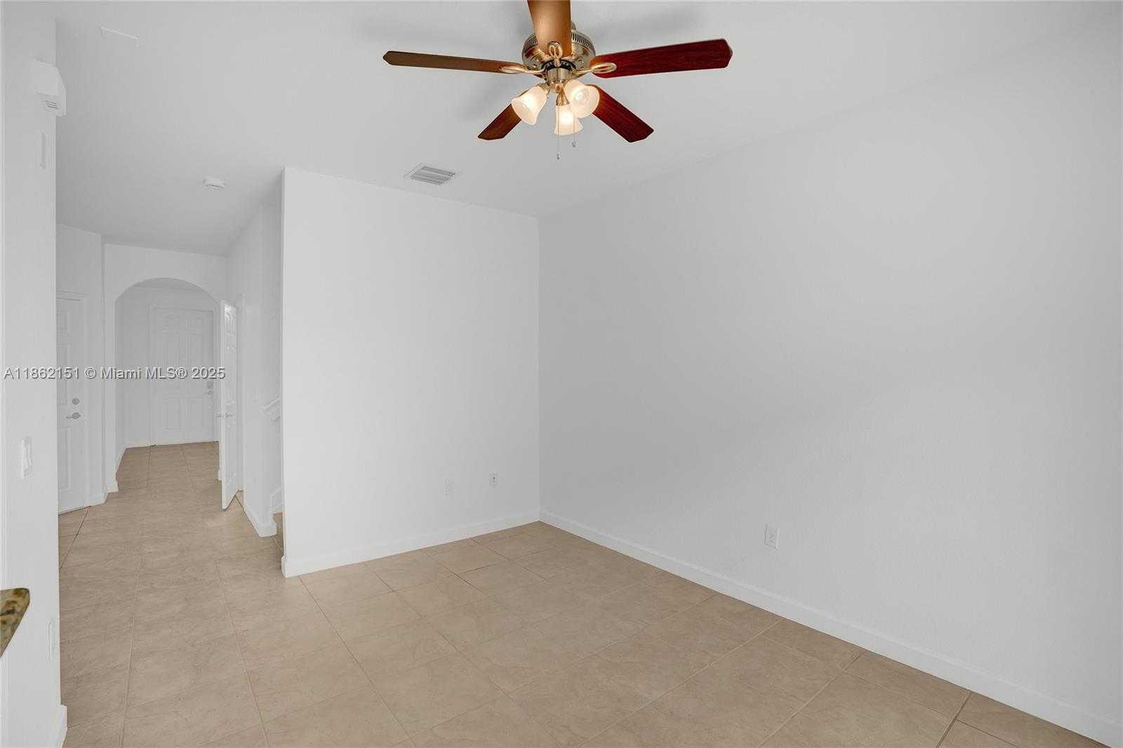 Small Image of 15224 SOUTH WEST 119TH ST, Miami Number 18