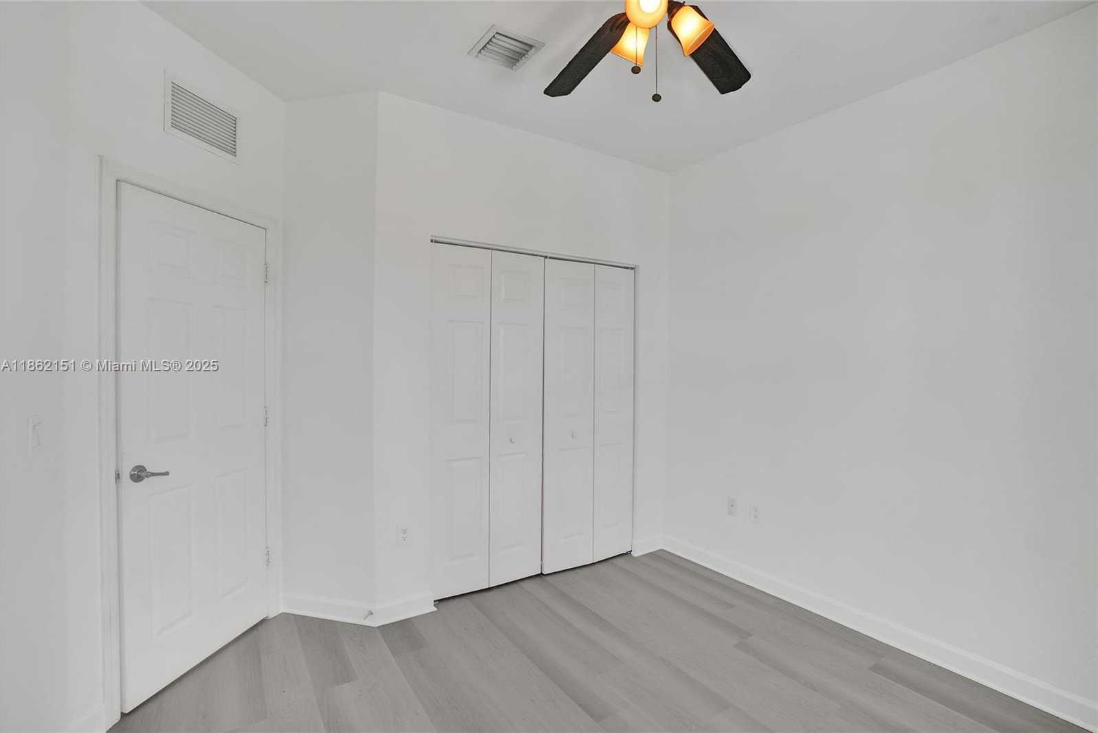 Small Image of 15224 SOUTH WEST 119TH ST, Miami Number 32