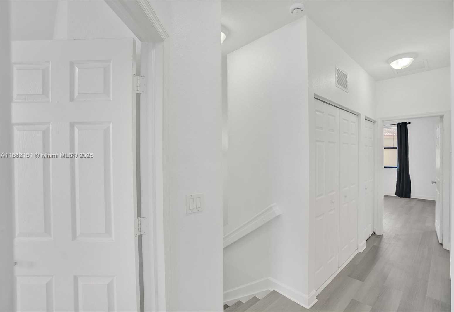 Small Image of 15224 SOUTH WEST 119TH ST, Miami Number 35