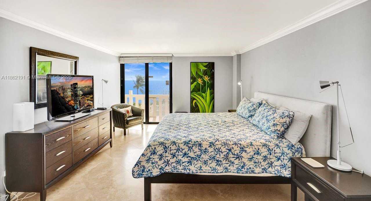 Small Image of 1111 CRANDON BLVD #A203, Key Biscayne Number 22