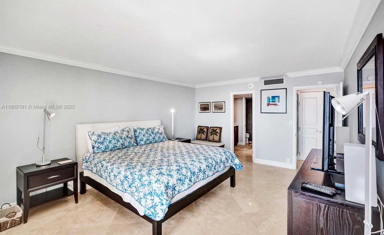 Small Image of 1111 CRANDON BLVD #A203, Key Biscayne Number 24
