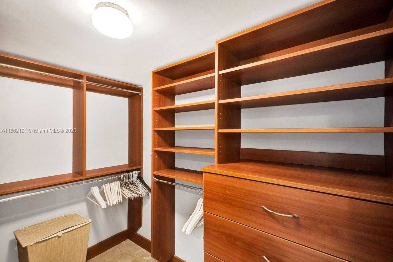 Small Image of 1111 CRANDON BLVD #A203, Key Biscayne Number 37