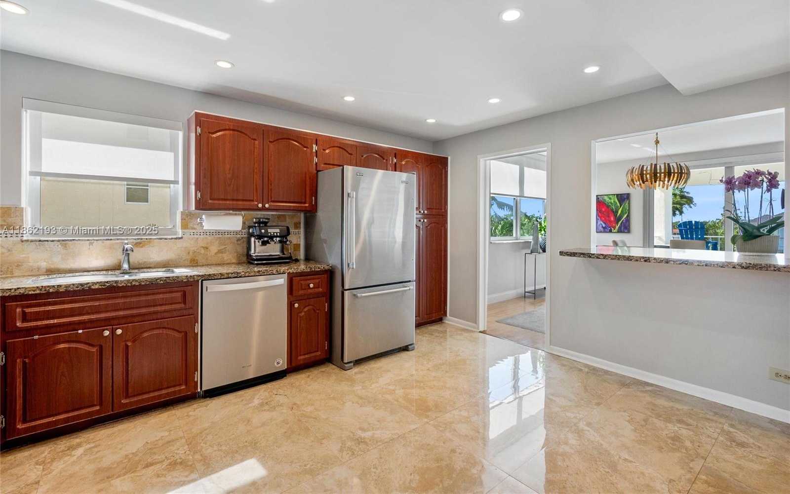 Small Image of 10180 WEST BAY HARBOR DR #3A, Bay Harbor Islands Number 9
