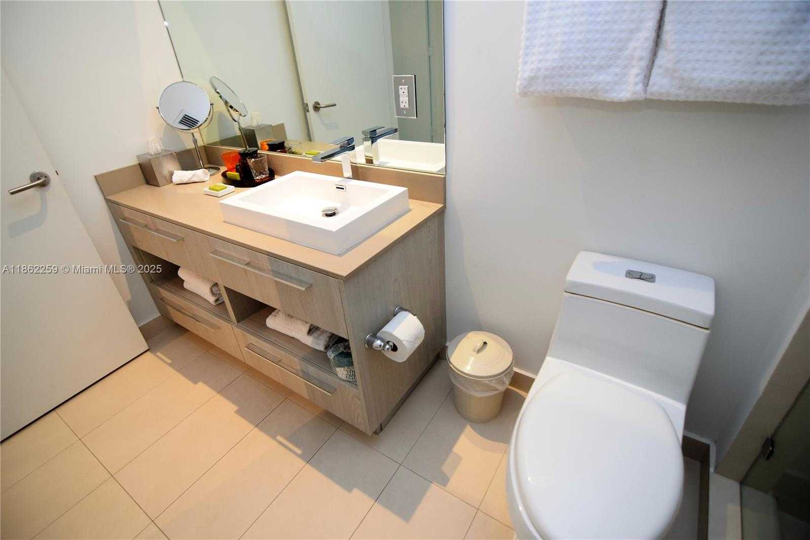 Small Image of 4111 SOUTH OCEAN DR #403, Hollywood Number 16