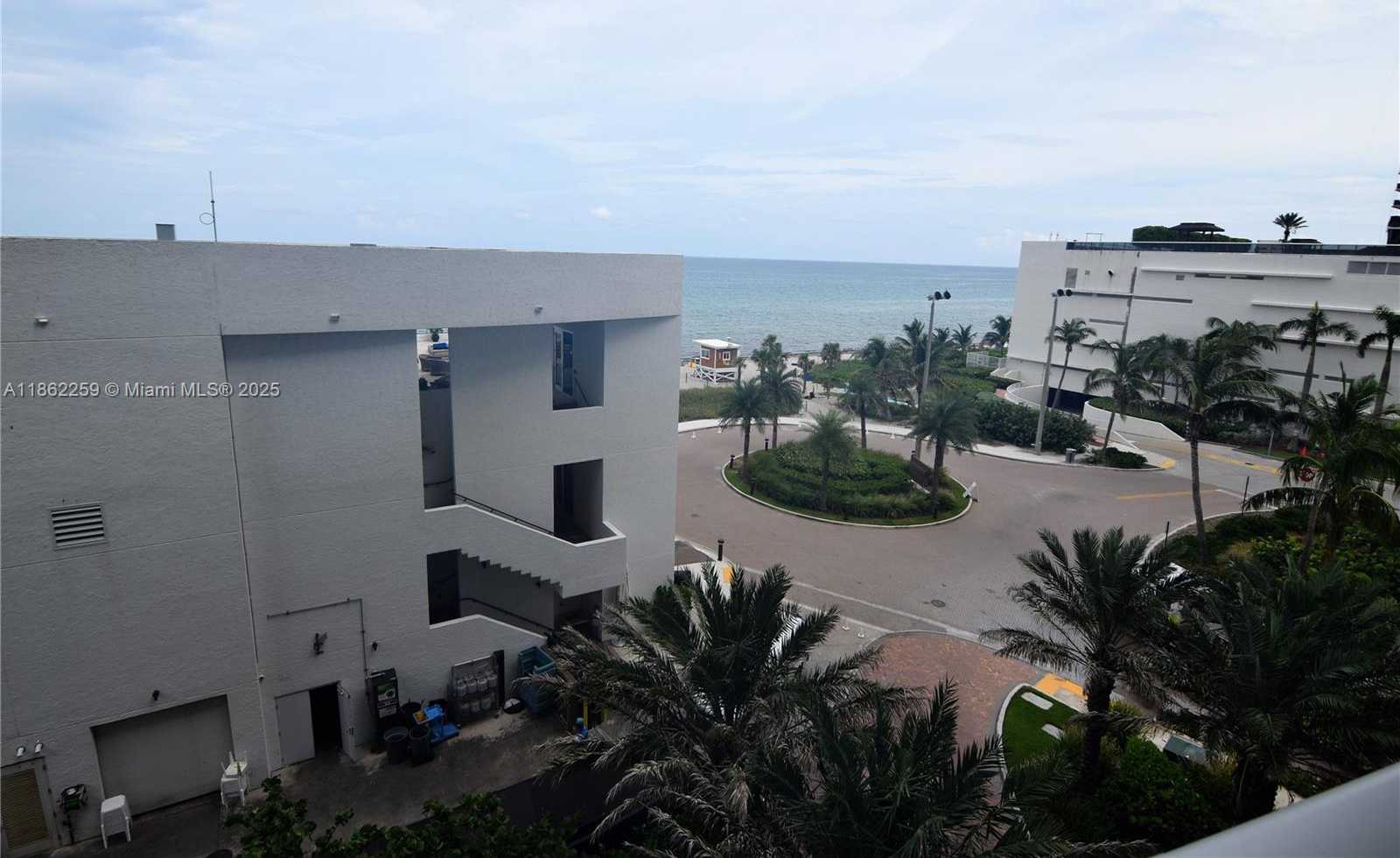 Small Image of 4111 SOUTH OCEAN DR #403, Hollywood Number 5