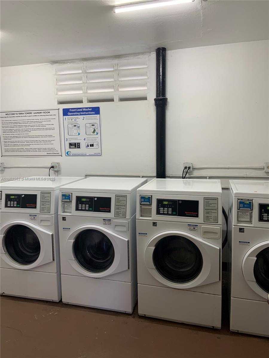 Small Image of 1475 NORTH EAST 125TH TER #510B, North Miami Number 11