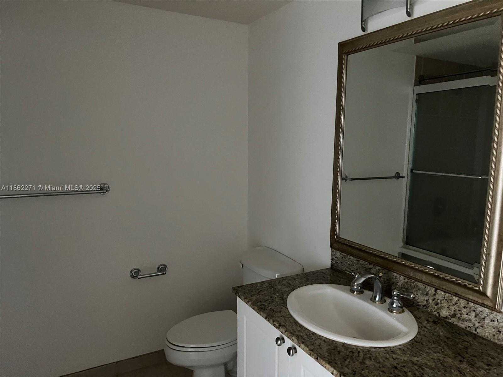 Small Image of 19501 WEST COUNTRY CLUB DR #1411, Aventura Number 6