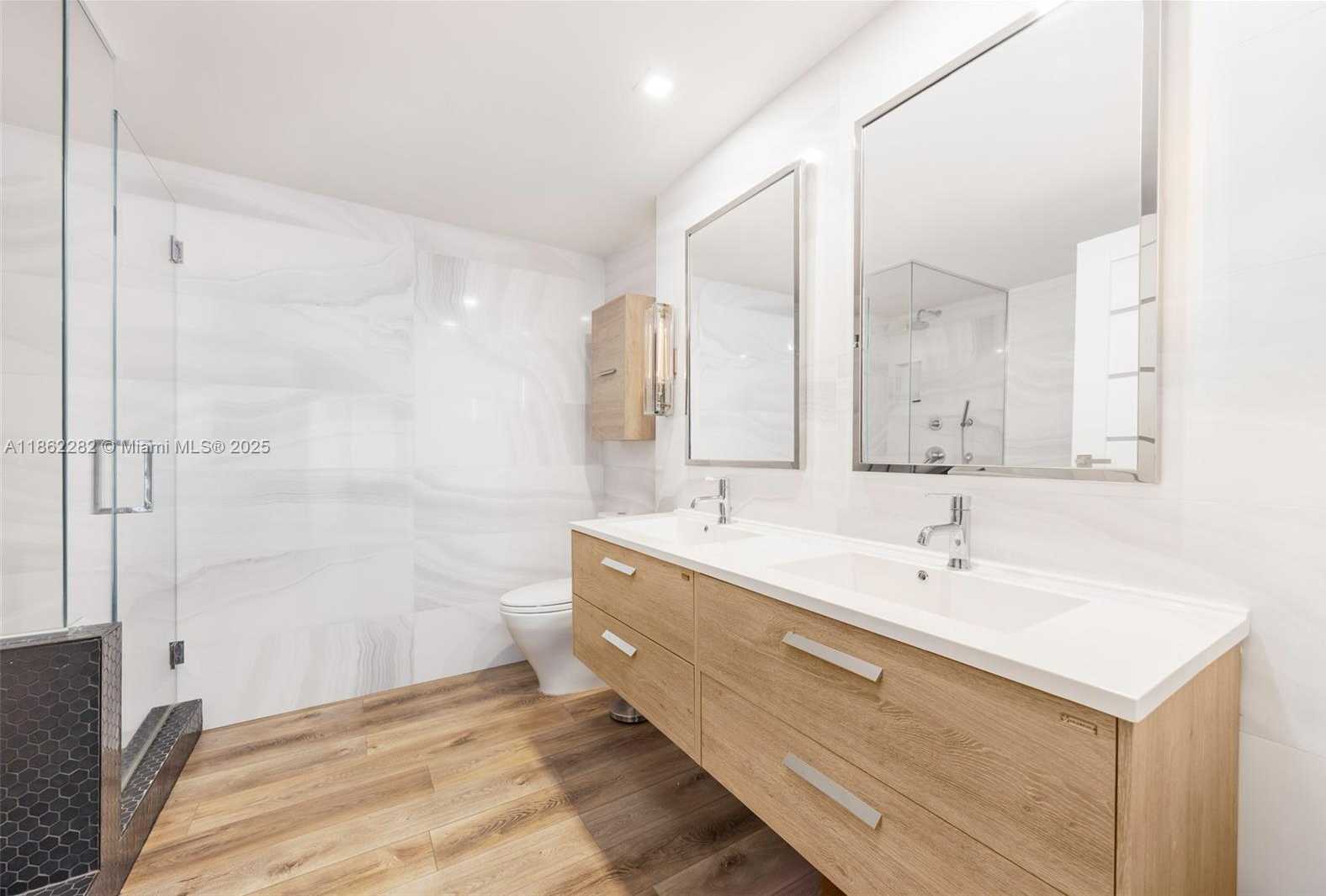 Small Image of 2451 BRICKELL AVE #21D, Miami Number 15