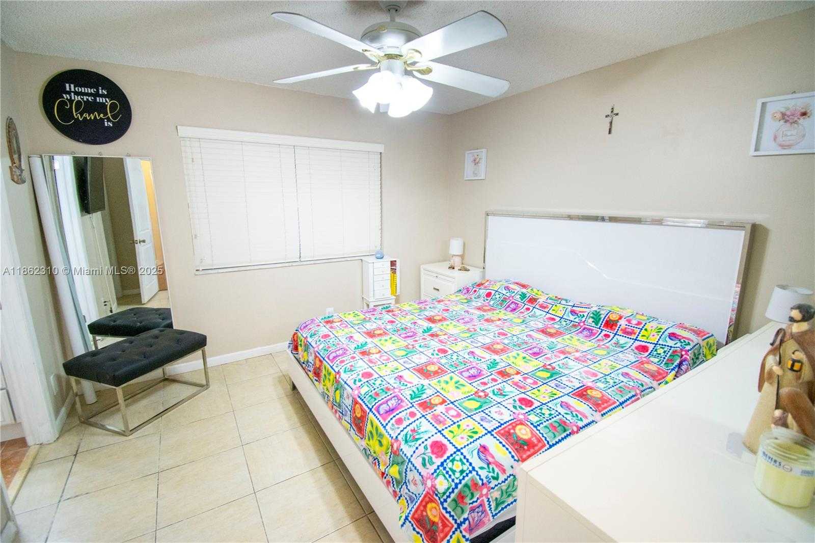 Small Image of 17472 SOUTH WEST 140TH CT, Miami Number 13
