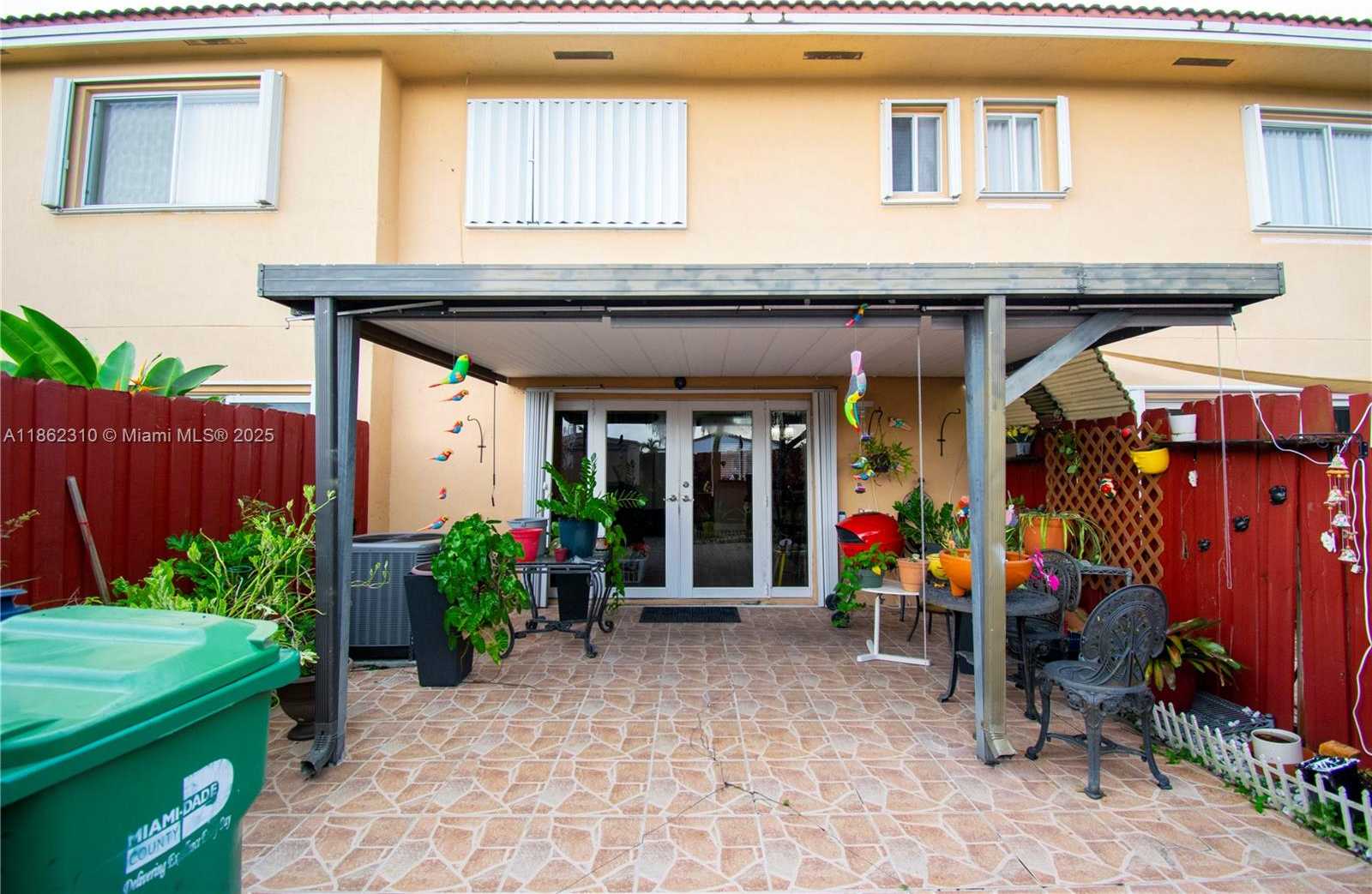 Small Image of 17472 SOUTH WEST 140TH CT, Miami Number 20