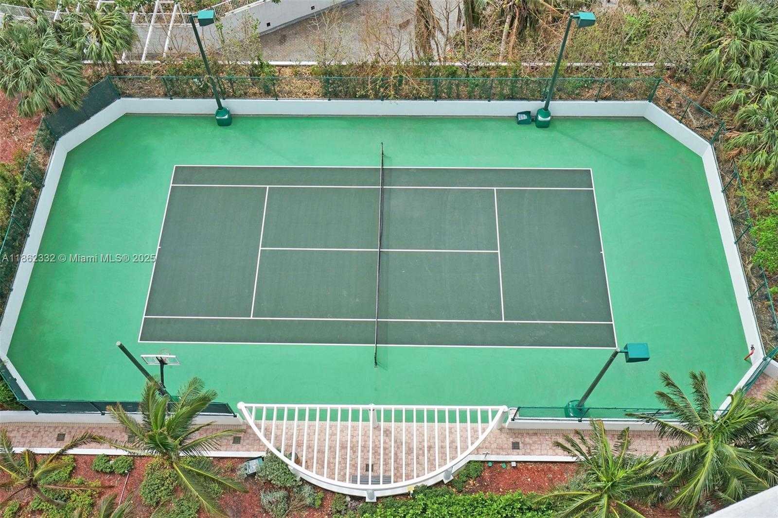 Small Image of 18201 COLLINS AVE #5508, Sunny Isles Beach Number 15