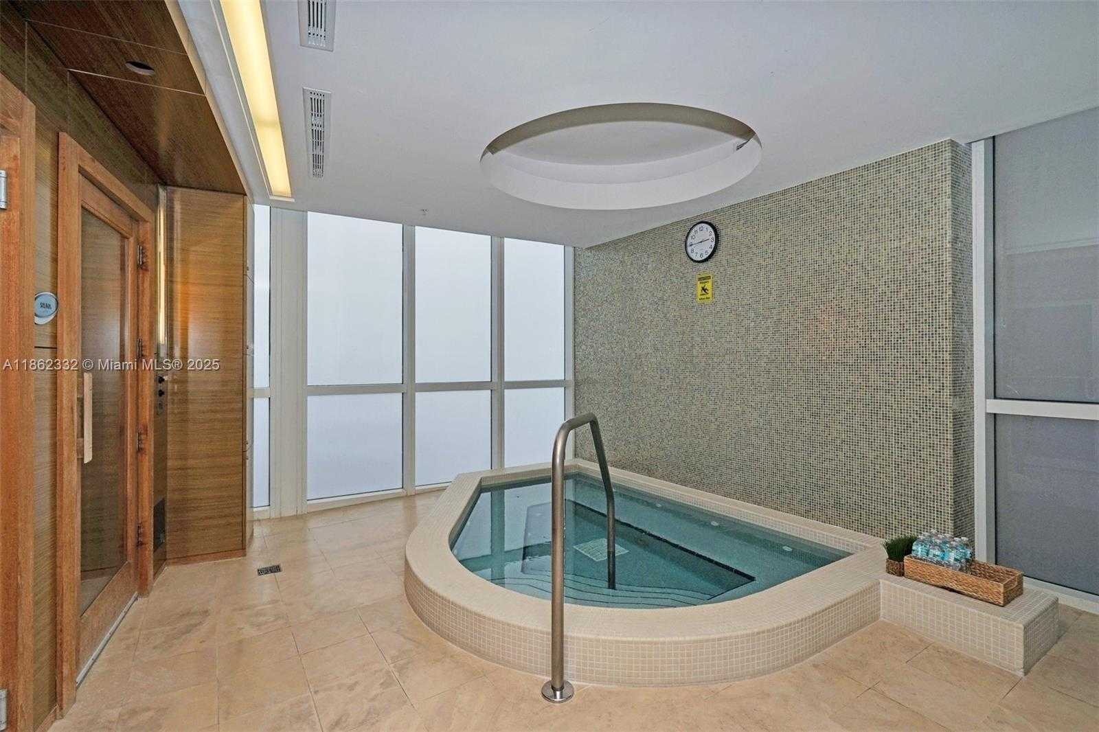 Small Image of 18201 COLLINS AVE #5508, Sunny Isles Beach Number 21