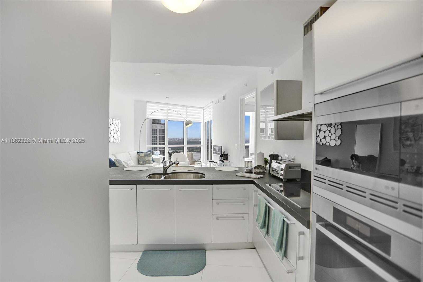 Small Image of 18201 COLLINS AVE #5508, Sunny Isles Beach Number 28