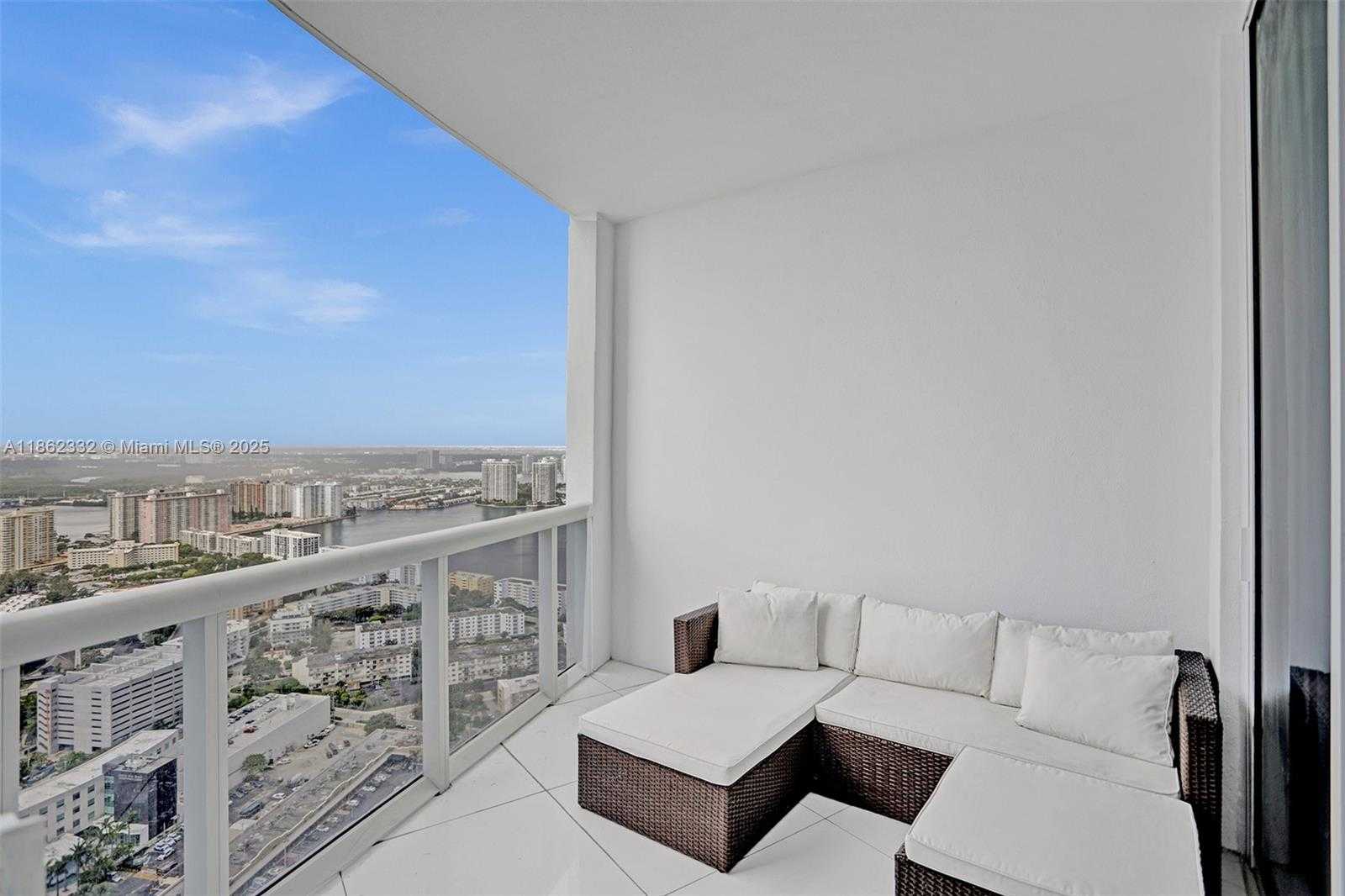 Small Image of 18201 COLLINS AVE #5508, Sunny Isles Beach Number 41