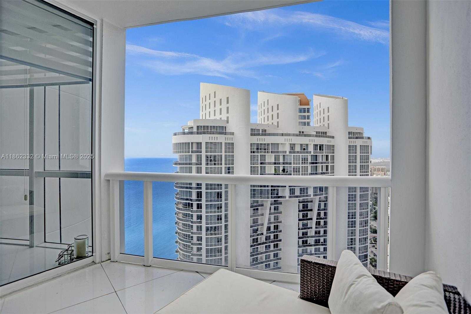 Small Image of 18201 COLLINS AVE #5508, Sunny Isles Beach Number 42