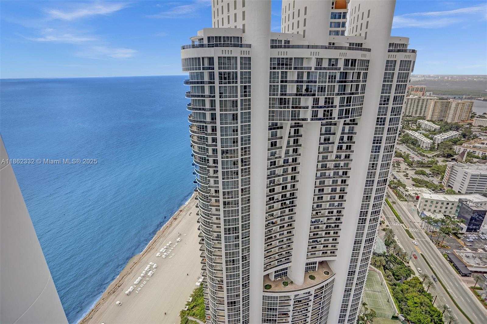 Small Image of 18201 COLLINS AVE #5508, Sunny Isles Beach Number 44