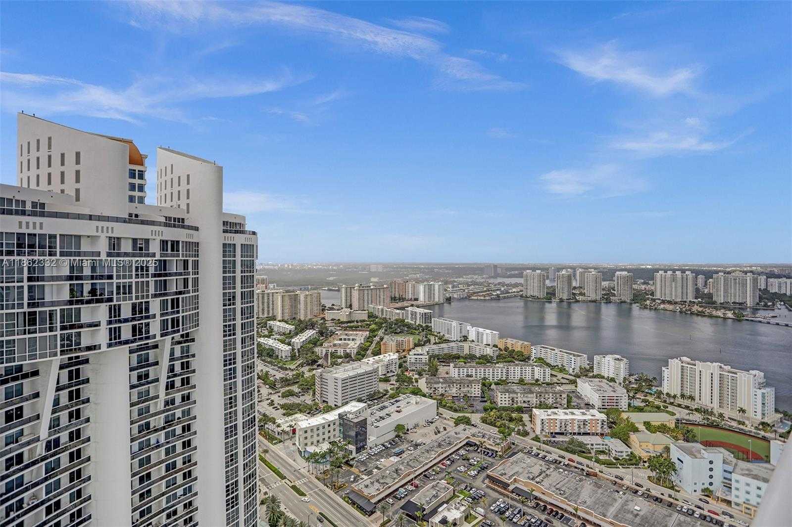 Small Image of 18201 COLLINS AVE #5508, Sunny Isles Beach Number 46