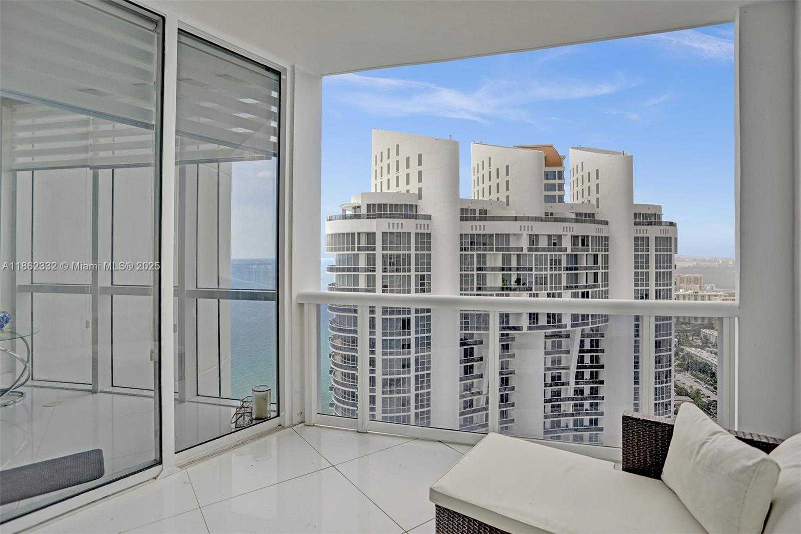 Small Image of 18201 COLLINS AVE #5508, Sunny Isles Beach Number 55