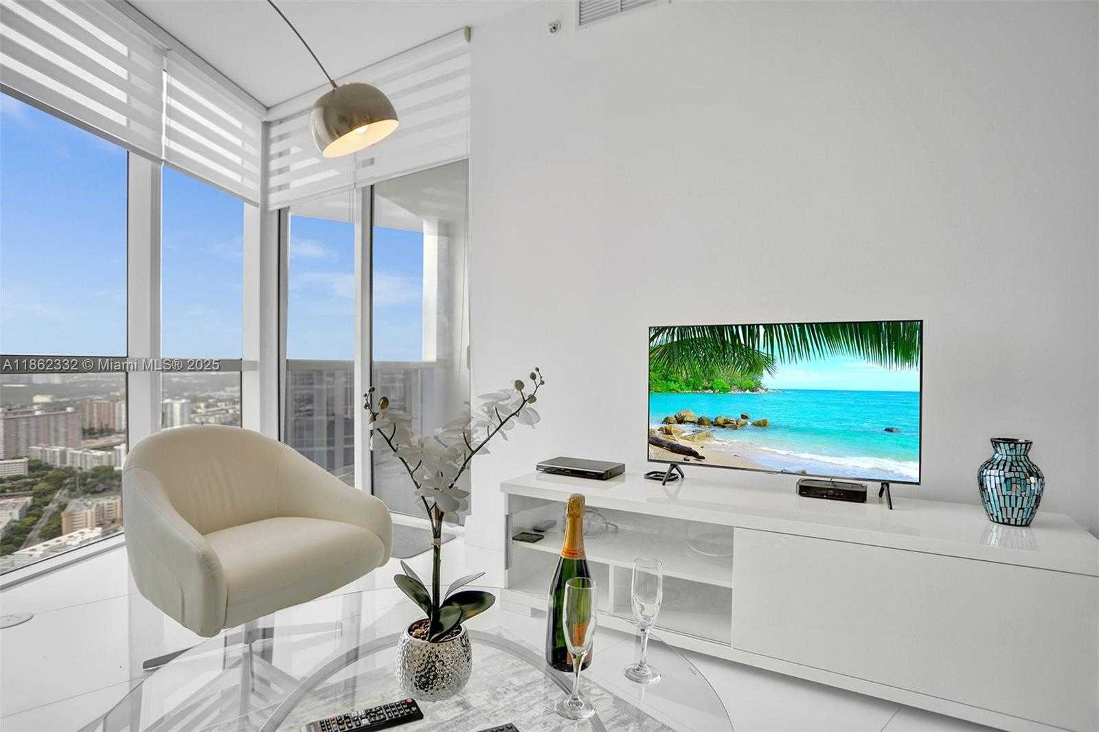 Small Image of 18201 COLLINS AVE #5508, Sunny Isles Beach Number 9