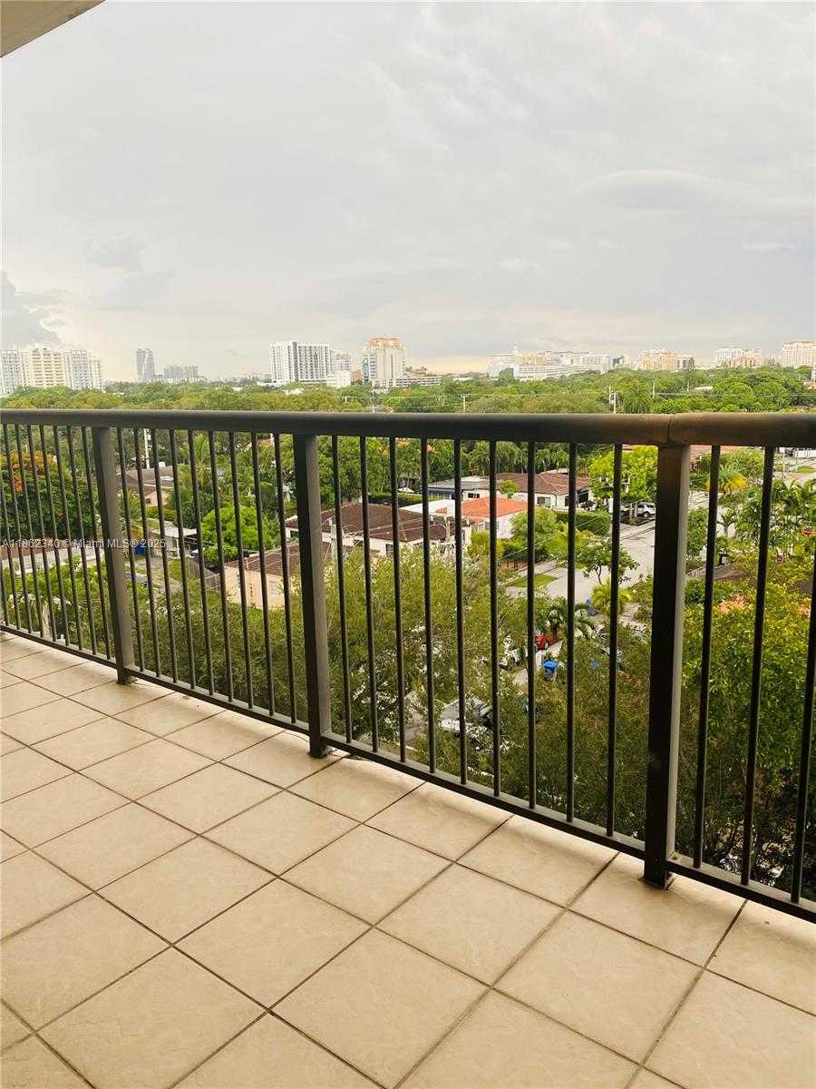Small Image of 1690 SOUTH WEST 27TH AVE #704, Miami Number 14