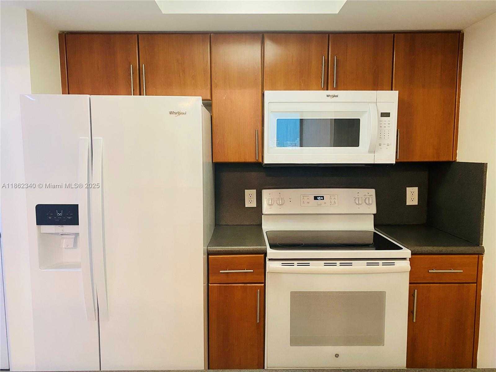 Small Image of 1690 SOUTH WEST 27TH AVE #704, Miami Number 6