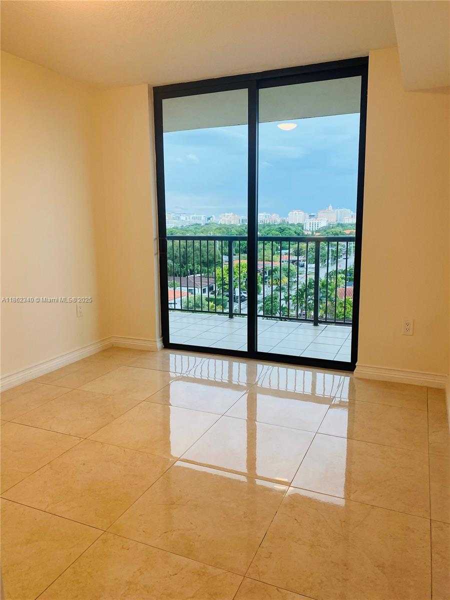 Small Image of 1690 SOUTH WEST 27TH AVE #704, Miami Number 7