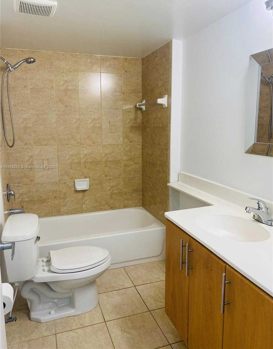 Small Image of 1690 SOUTH WEST 27TH AVE #704, Miami Number 8