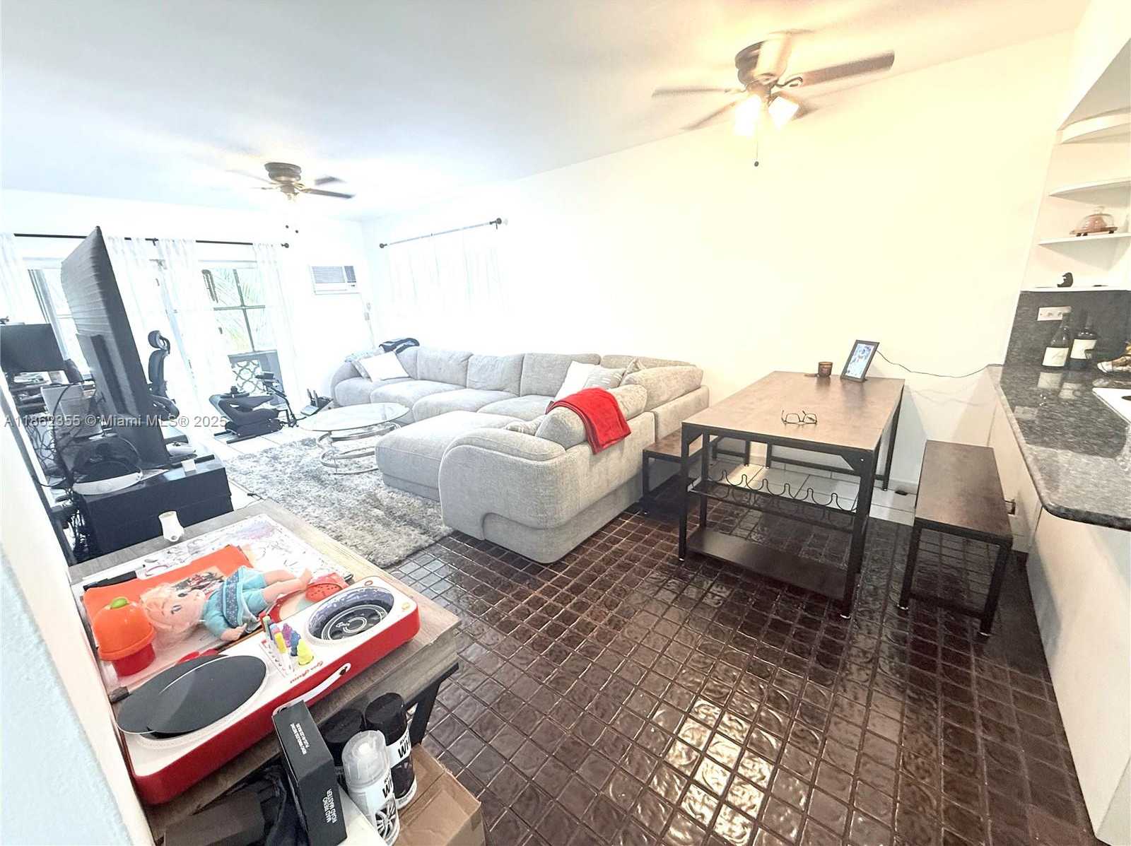 Small Image of 6580 SANTONA ST #A31, Coral Gables Number 9