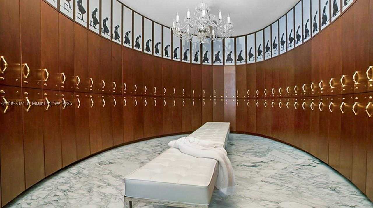 Small Image of 495 BRICKELL AVE #5609, Miami Number 30
