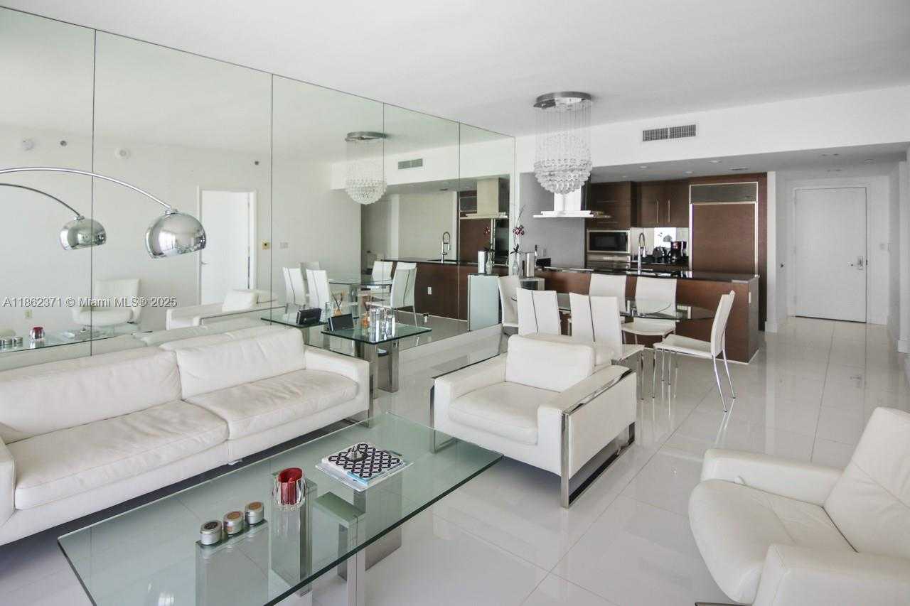 Small Image of 495 BRICKELL AVE #5609, Miami Number 8