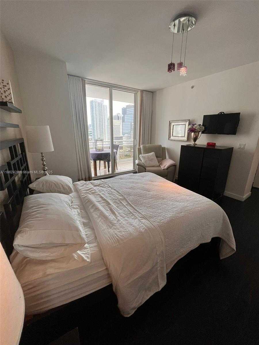 Small Image of 901 BRICKELL KEY BLVD #2701, Miami Number 13