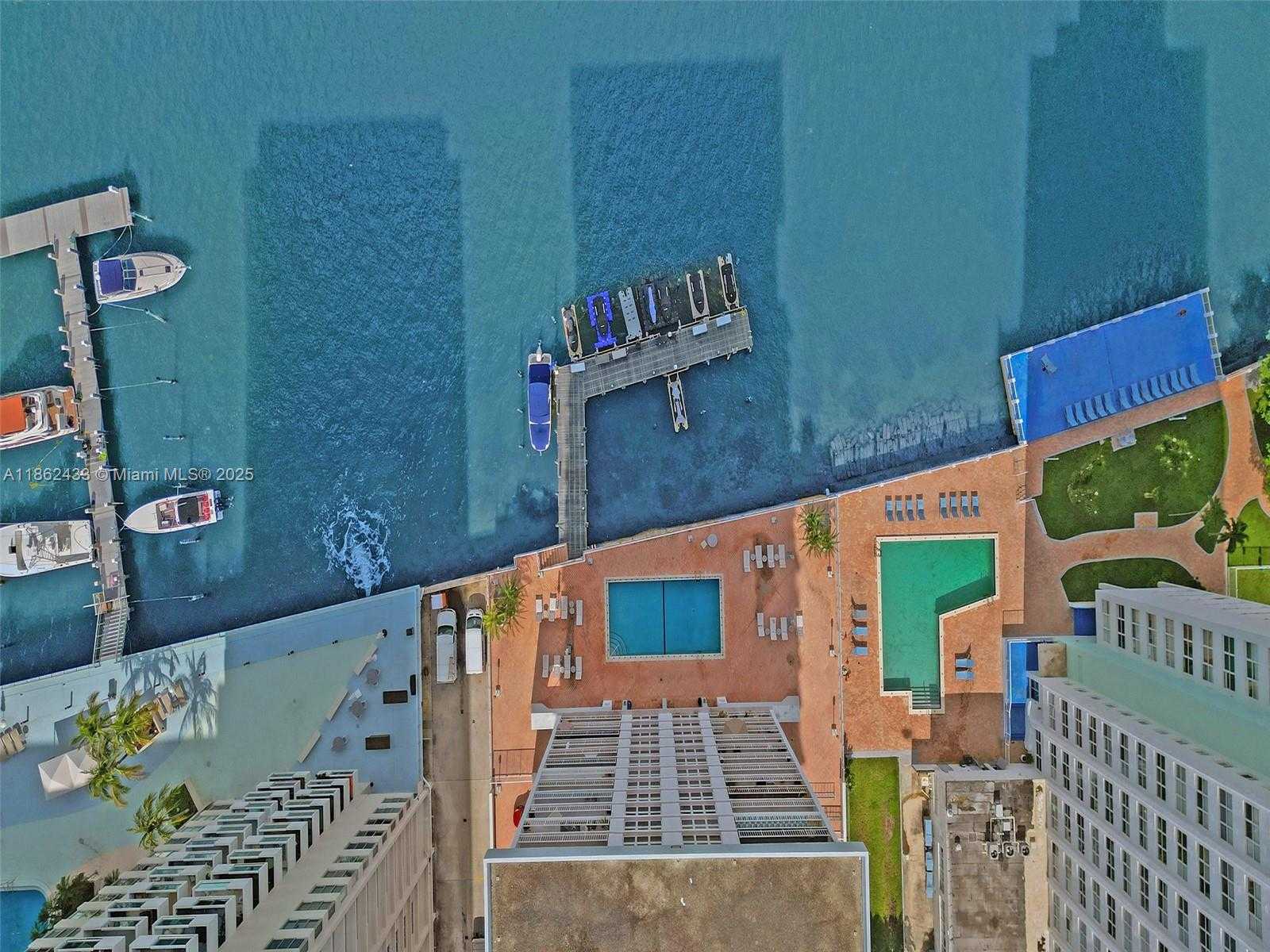 Small Image of 1228 WEST AVE #201, Miami Beach Number 26