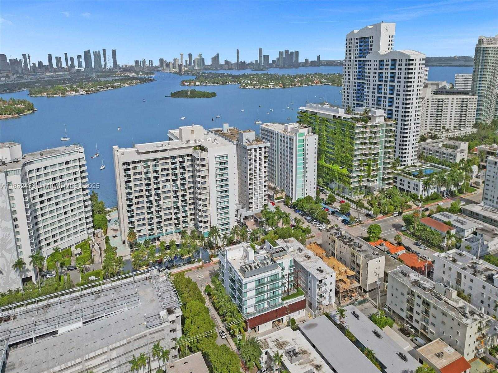 Small Image of 1228 WEST AVE #201, Miami Beach Number 33