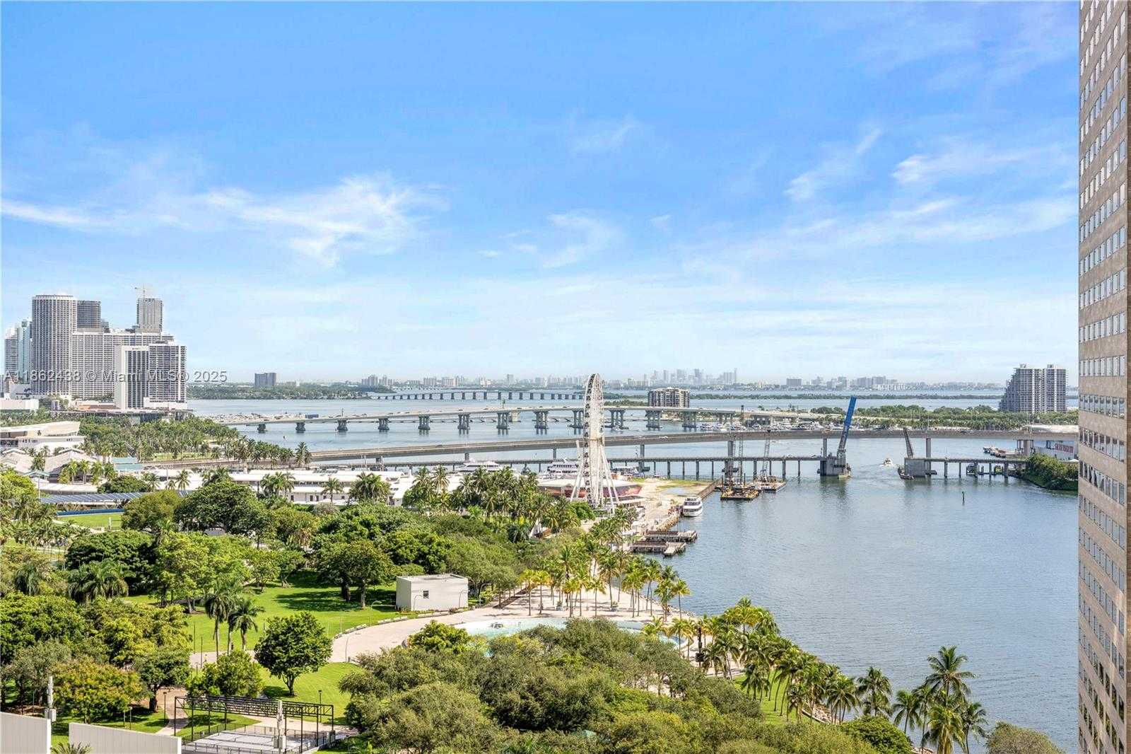 Small Image of 325 SOUTH BISCAYNE BLVD #1918, Miami Number 10